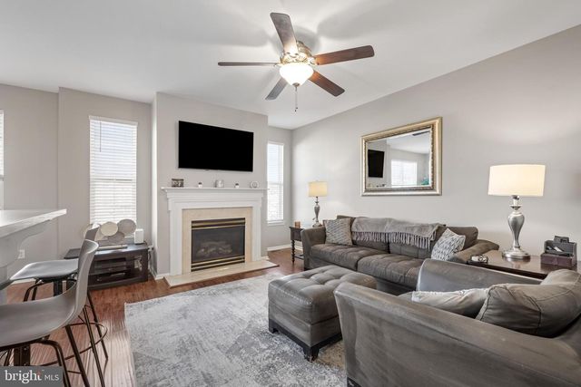 136 ACORN DR, Mount Royal, NJ 08061