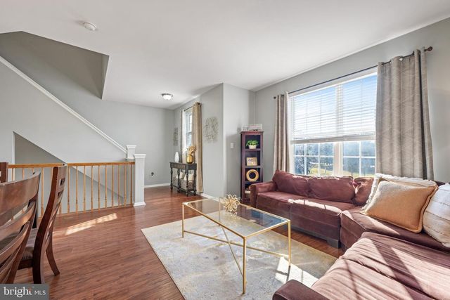 136 ACORN DR, Mount Royal, NJ 08061