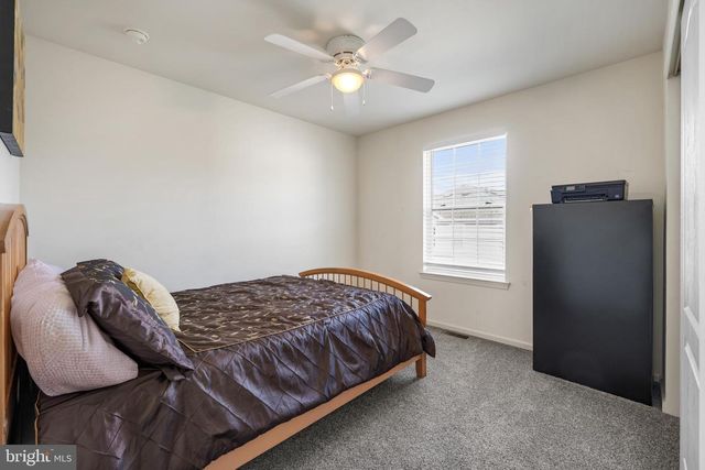 136 ACORN DR, Mount Royal, NJ 08061