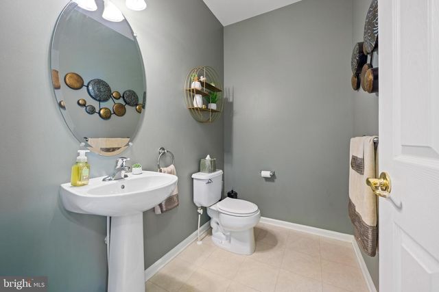 136 ACORN DR, Mount Royal, NJ 08061