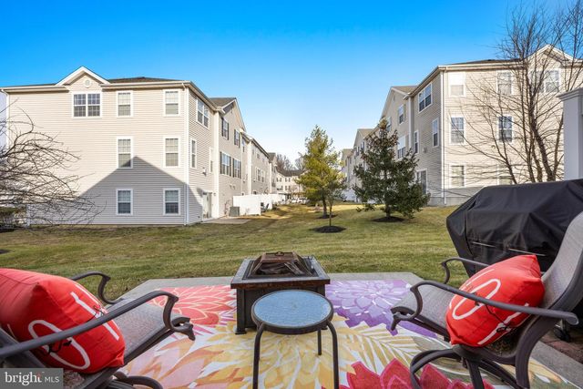 136 ACORN DR, Mount Royal, NJ 08061