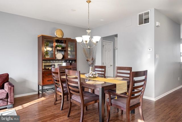 136 ACORN DR, Mount Royal, NJ 08061