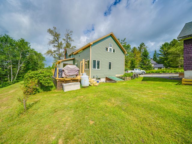 11 N Point Road, Long Lake, NY 12847