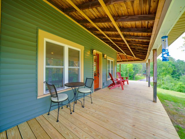 11 N Point Road, Long Lake, NY 12847