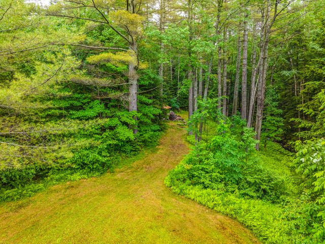 11 N Point Road, Long Lake, NY 12847