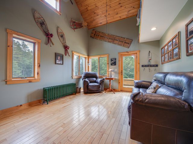 11 N Point Road, Long Lake, NY 12847