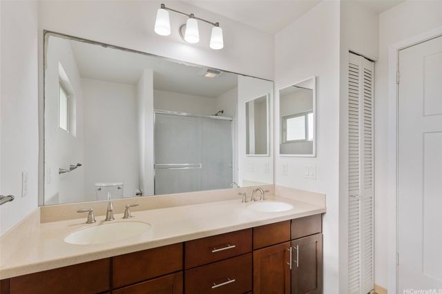 801 Kakala Street 46, Kapolei, HI 96707