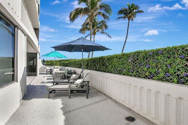 3590 S Ocean Boulevard 104, South Palm Beach, FL 33480