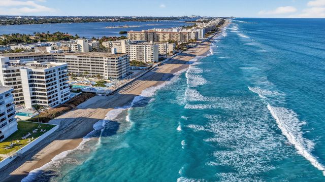 3590 S Ocean Boulevard 104, South Palm Beach, FL 33480
