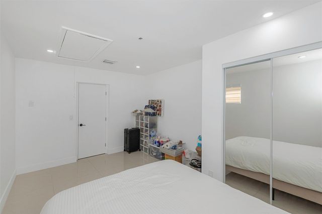 825 Argonaut Isle, Dania Beach, FL 33004