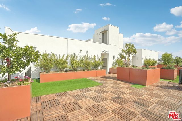 222 N Alvarado Street 208, Los Angeles, CA 90026