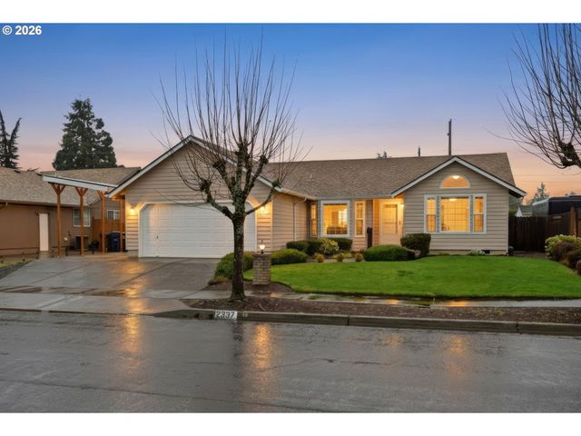 2337 LOCH Dr, Springfield, OR 97477