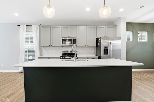 2925 Bolton Square Boulevard, Indianapolis, IN 46222