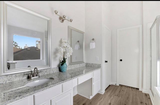15615 Copano Bay Drive, Sugar Land, TX 77498
