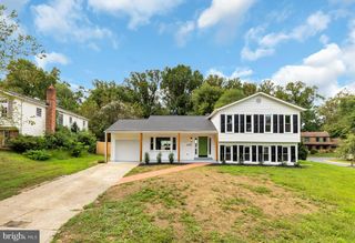 2329 BLUE VALLEY DR, Silver Spring, MD 20904