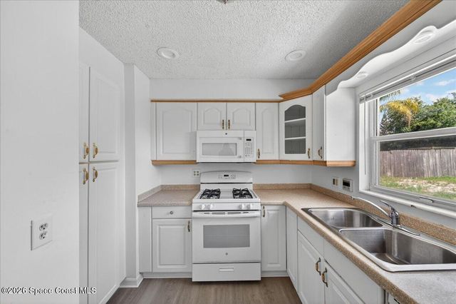 2804 Kenyon Avenue, Cocoa, FL 32926
