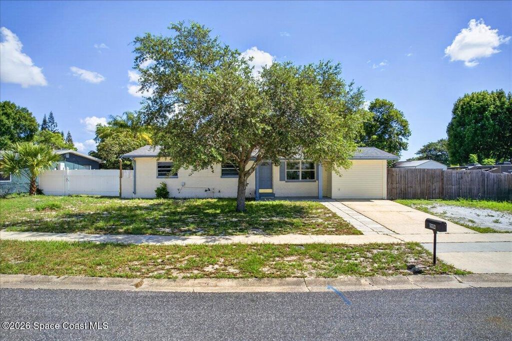 2804 Kenyon Avenue, Cocoa, FL 32926