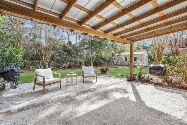 9 Colonel Estill Avenue, Savannah, GA 31406