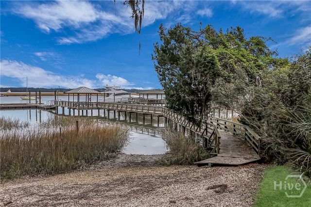 9 Colonel Estill Avenue, Savannah, GA 31406