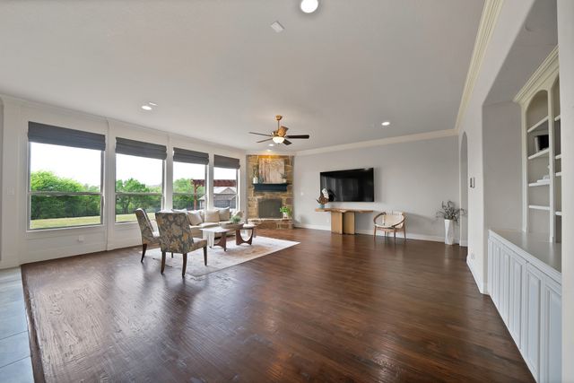 12408 Villa Milano Drive, Fort Worth, TX 76126