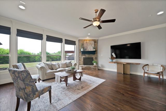 12408 Villa Milano Drive, Fort Worth, TX 76126