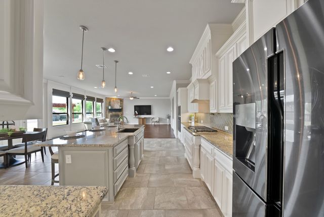 12408 Villa Milano Drive, Fort Worth, TX 76126