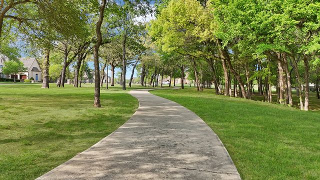 12408 Villa Milano Drive, Fort Worth, TX 76126