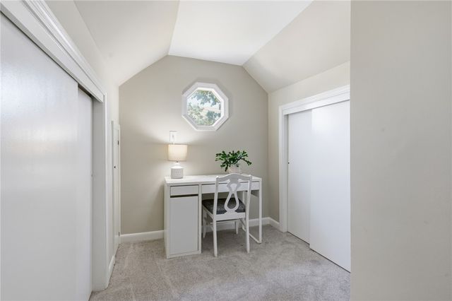 106 Fales Road, Bristol, RI 02809