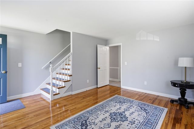 106 Fales Road, Bristol, RI 02809
