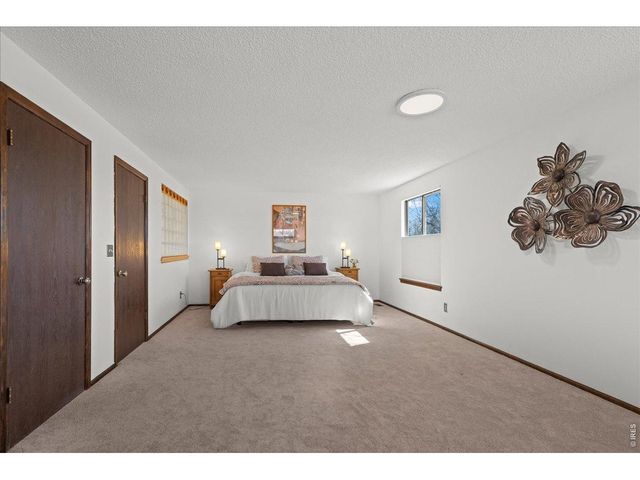 1006 Sunburst Ct, Lafayette, CO 80026