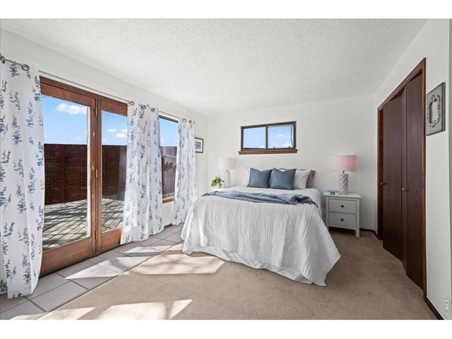 1006 Sunburst Ct, Lafayette, CO 80026