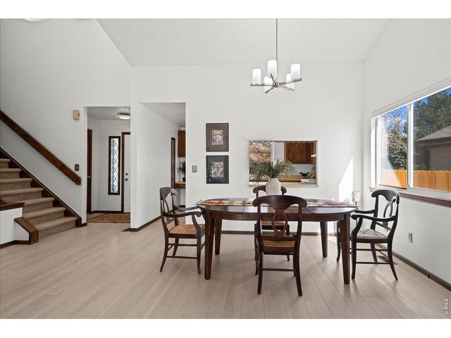 1006 Sunburst Ct, Lafayette, CO 80026