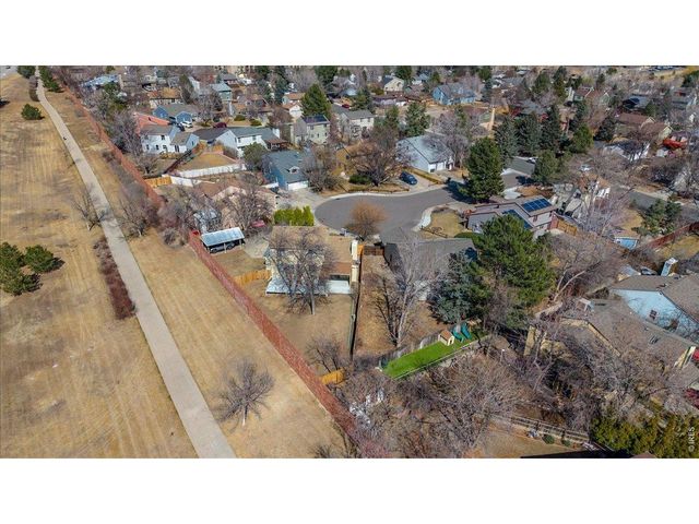 1006 Sunburst Ct, Lafayette, CO 80026