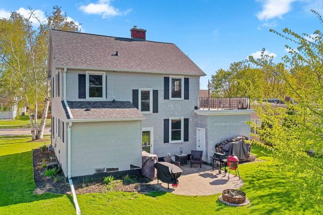 722 E KIMBERLY AVENUE, Kimberly, WI 54136