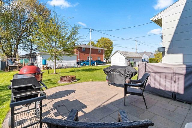 722 E KIMBERLY AVENUE, Kimberly, WI 54136