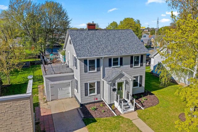 722 E KIMBERLY AVENUE, Kimberly, WI 54136