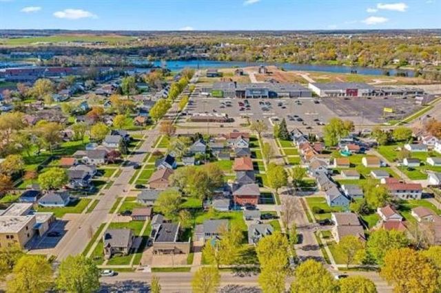 722 E KIMBERLY AVENUE, Kimberly, WI 54136