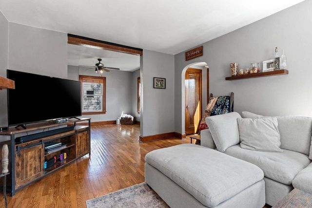 722 E KIMBERLY AVENUE, Kimberly, WI 54136