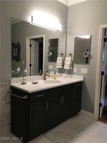 4695 Winged Foot CT 1, Naples, FL 34112