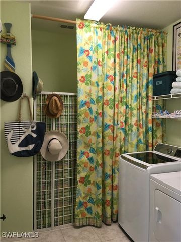 4695 Winged Foot CT 1, Naples, FL 34112