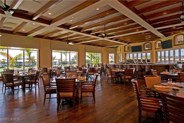 4695 Winged Foot CT 1, Naples, FL 34112