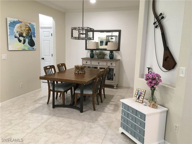 4695 Winged Foot CT 1, Naples, FL 34112