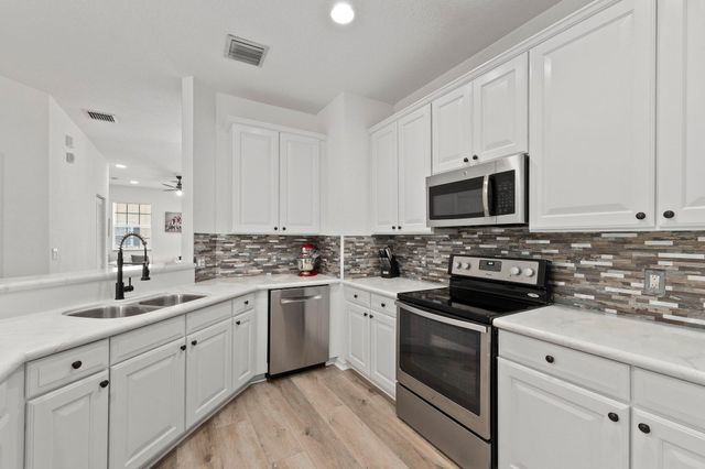 115 Pond Apple Lane 101, Jupiter, FL 33458