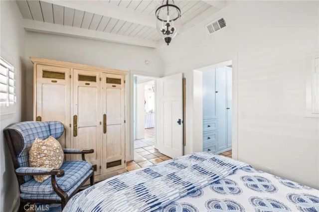 11 Saratoga, Newport Beach, CA 92660