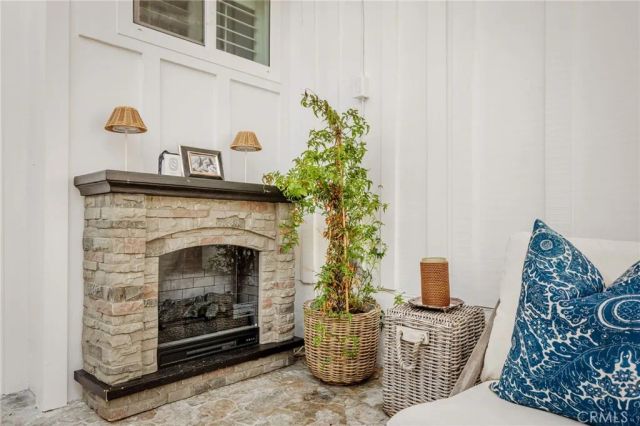 11 Saratoga, Newport Beach, CA 92660