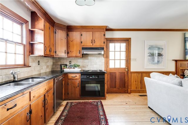 5502 Grove Ave, Richmond, VA 23226