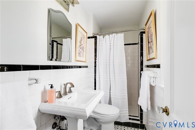 5502 Grove Ave, Richmond, VA 23226