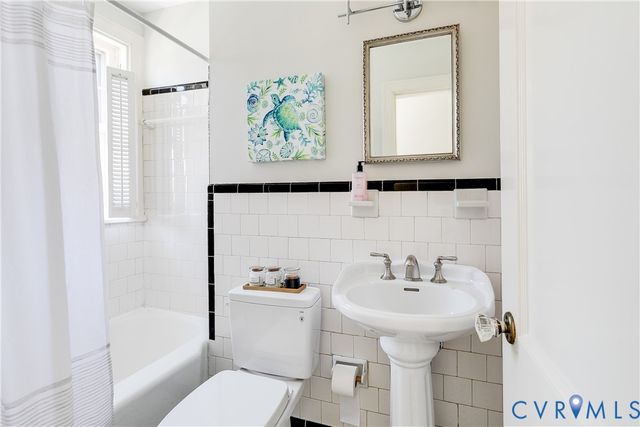 5502 Grove Ave, Richmond, VA 23226