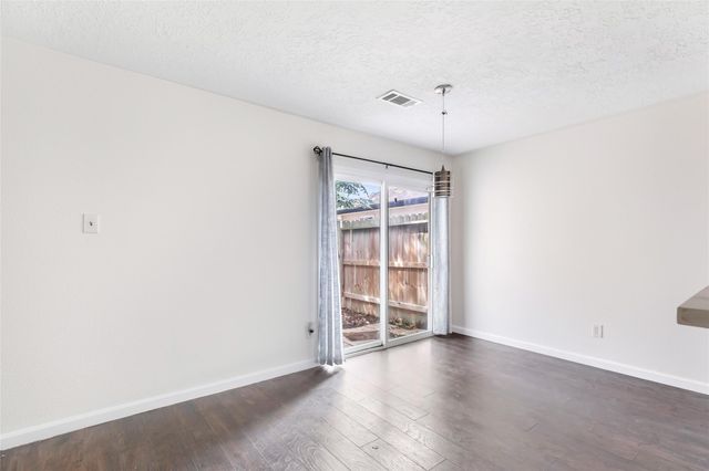 2810 Spring Dusk Lane, Spring, TX 77373