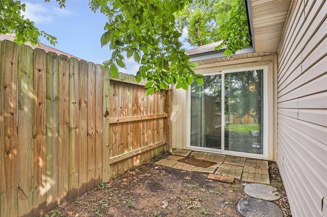 2810 Spring Dusk Lane, Spring, TX 77373